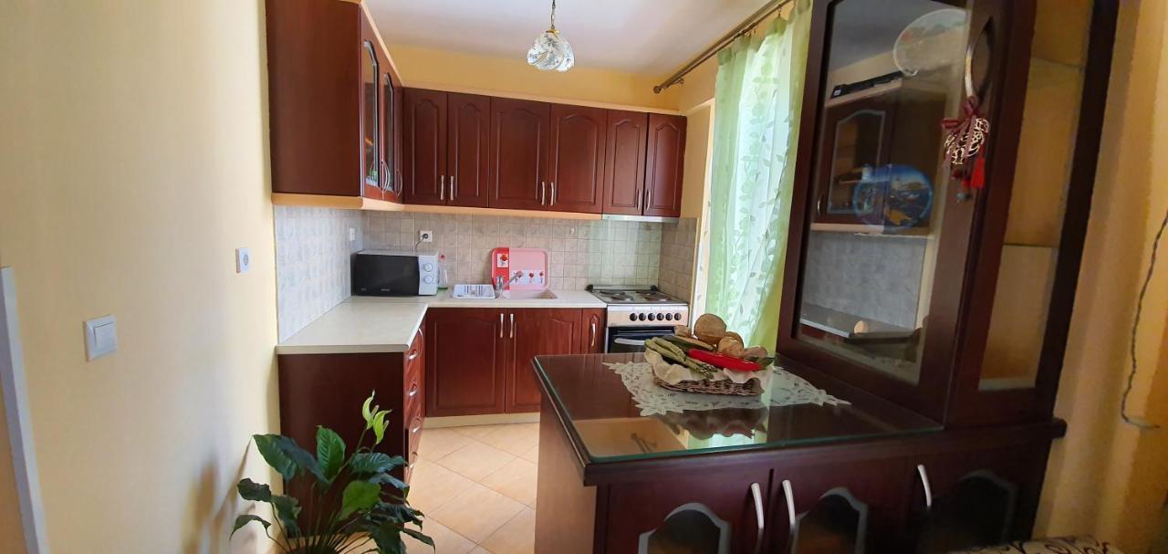 Enjoy Apartment Sarandë Exterior foto